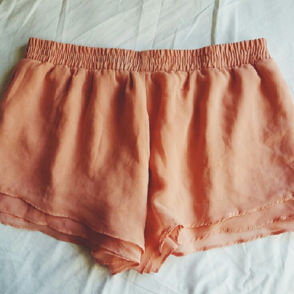 🚫SOLD🚫 ✝ Sheer Peach Shorts - Picture 4 of 4