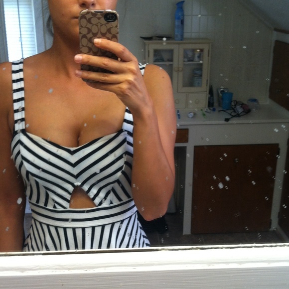 Keyhole skater dress Volcom - Picture 2 of 2