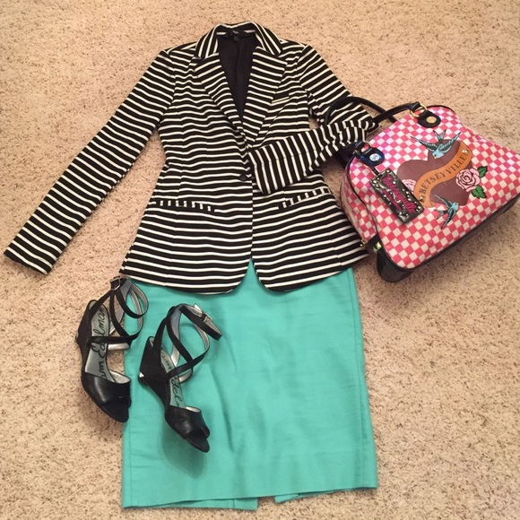 Missing Fitted Blazer