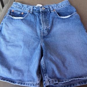 High waisted classic 100% denim shorts rare find