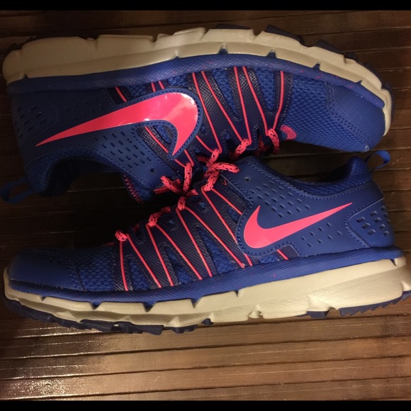 NIKE FLEX TRAIL 2. Worn once.