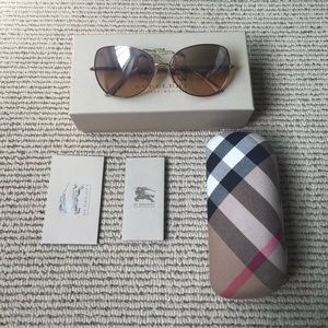 Authentic Burberry gradient sunglasses