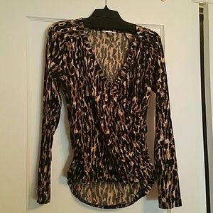 Cabi #131 Leopard print shirt