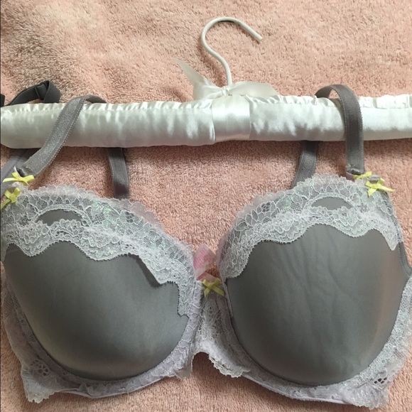 Victoria's Secret dream Angels bra