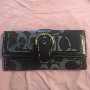 COACH Envelope Wallet