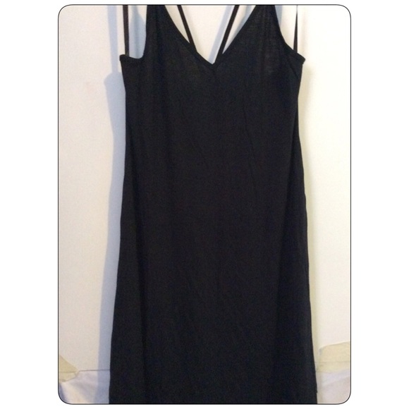 🌸 Little Black Dress - Picture 3 of 3