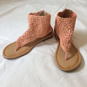 Coral Ribbon Knit Sandals