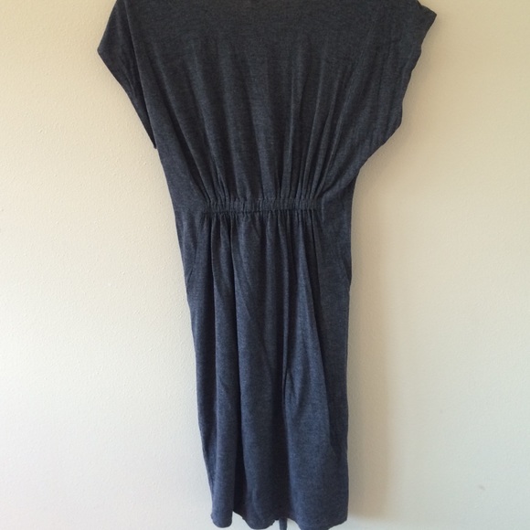 Cute dress with tie and pockets - Picture 3 of 5