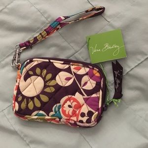 NWT Veta Bradley Tech Case