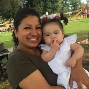 Meet your Posher, Lea