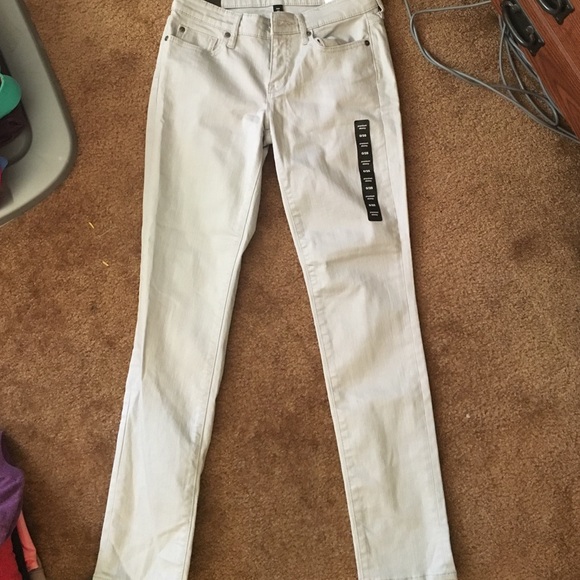 Priced to sell! Great deal! Gap premium skinny