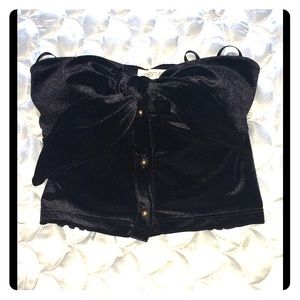 Black crop top