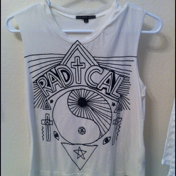 Urban outfitters graphic muscle tee