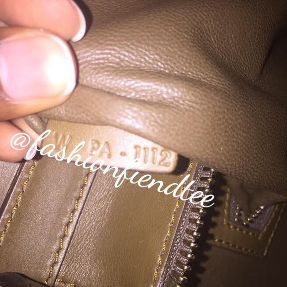 ✨Celine Tri-Color Micro Luggage Tote - Picture 3 of 4