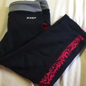 Bebe sport crop bottoms