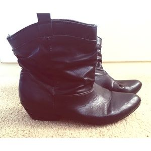 Black Pointy Ankle Boots