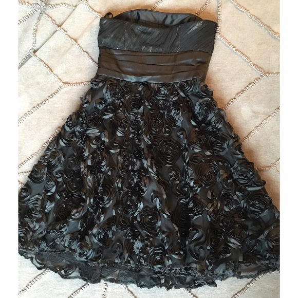 Black Chiffon Rosette Dress - Picture 3 of 4