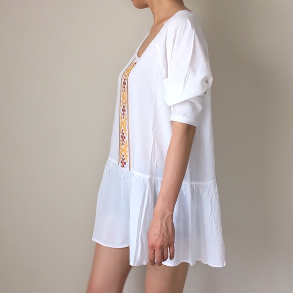 ✳️White embroidered pattern tunic top dress - Picture 4 of 4