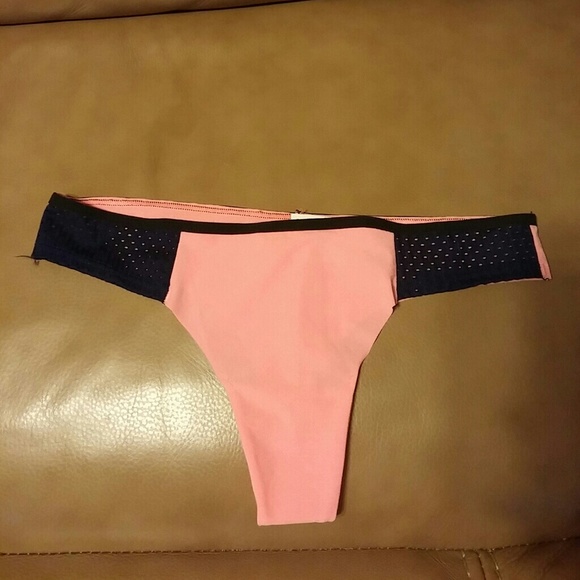 SOLD 3 Victoria's Secret Pink thong panties - Picture 3 of 4