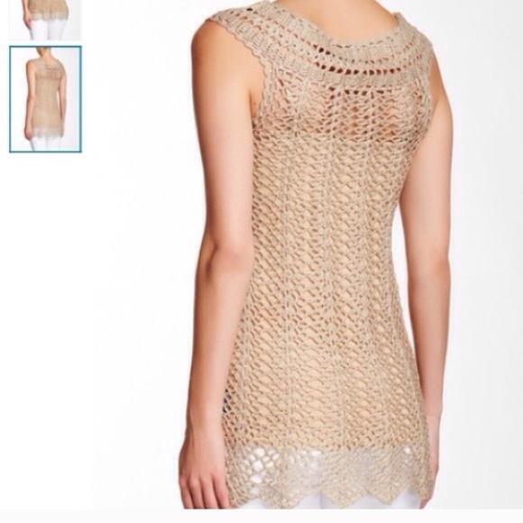 Nordstroms Vertigo Paris top - Picture 2 of 4