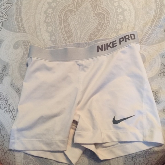 Nike pro!