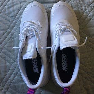 Nike ID Air Max Thea