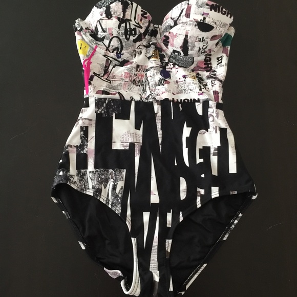 Topshop strapless bathing suite size 4