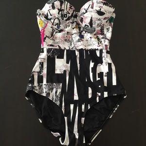 Topshop strapless bathing suite size 4