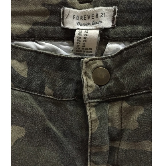 Skinny cargo pants