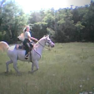 Meet your Posher, Rebecca