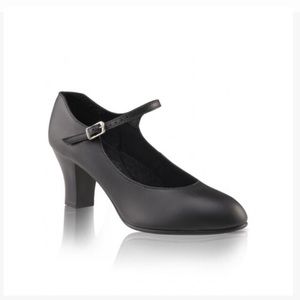 2" Student Footlight Capezio Character Shoes