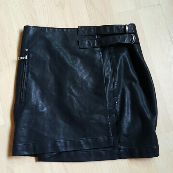 Armani Exchange Leather Miniskirt