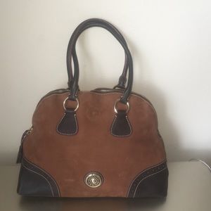 Dooney & Bourke
