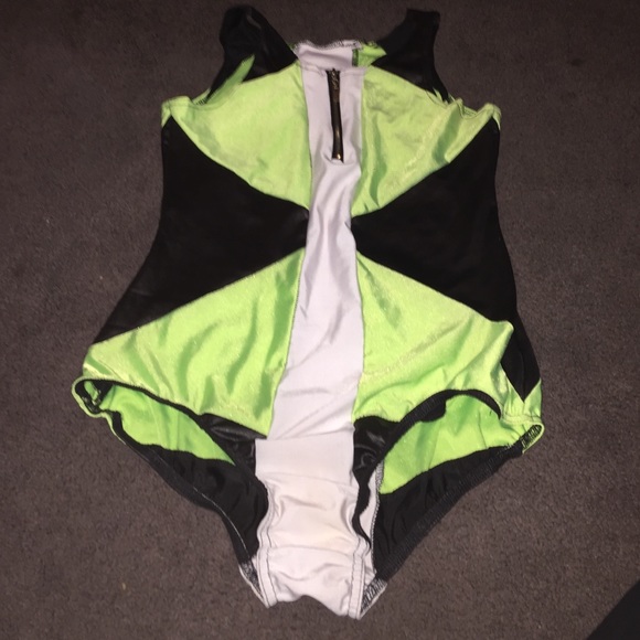 Swimsuit one piece