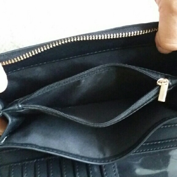 Wallet - Picture 4 of 4
