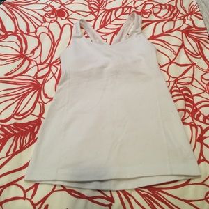 Lululemon workout tank