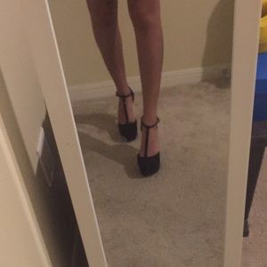 Black Tstrap platform heels