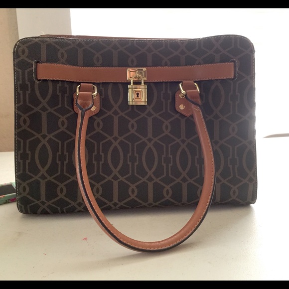 Geometric satchel handbag