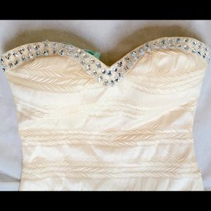 Arden B Exclusive Strapless Dress