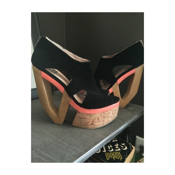 Black and Wooden Dolce Vita Heels