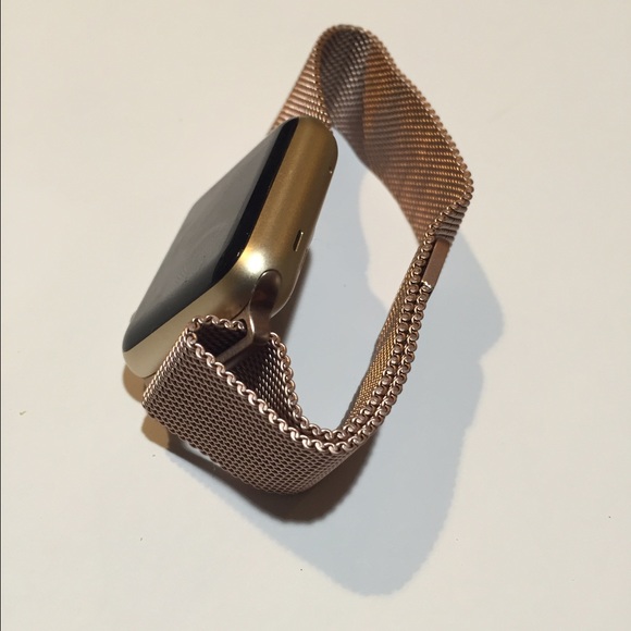 Rose Gold Band Magnetic Milanese for Apple Watch - Picture 3 of 6