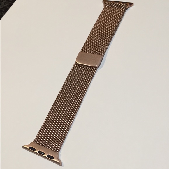 Rose Gold Band Magnetic Milanese for Apple Watch - Picture 4 of 6