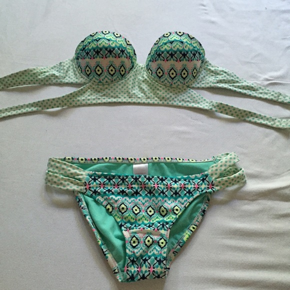 Swimming suit