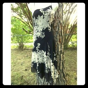 NWOT! BCBG Max Azria 100% Silk Dress Size 0
