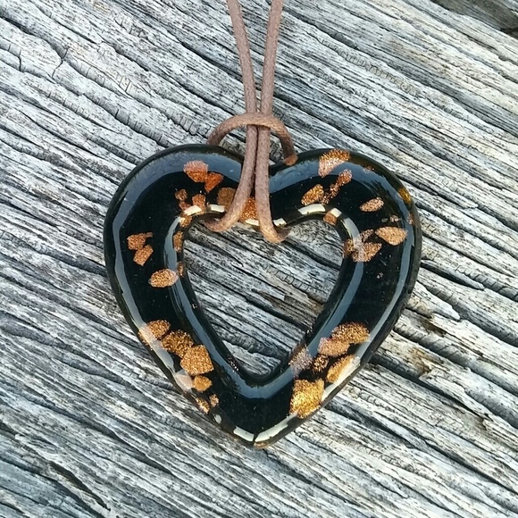 Necklace - Picture 2 of 2