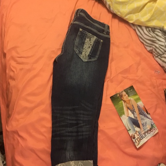 Capris - Picture 2 of 4