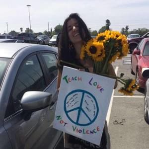 Meet your Posher, Caitlin