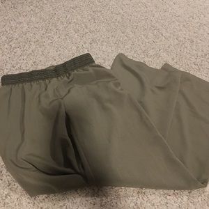 New York and Company olive green dress pants
