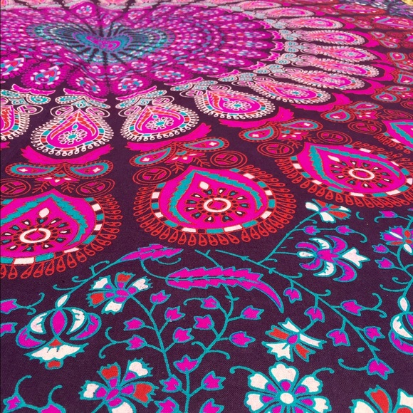 Mandala Beach Throw - Picture 3 of 3