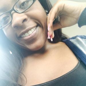 Meet your Posher, Anjelica